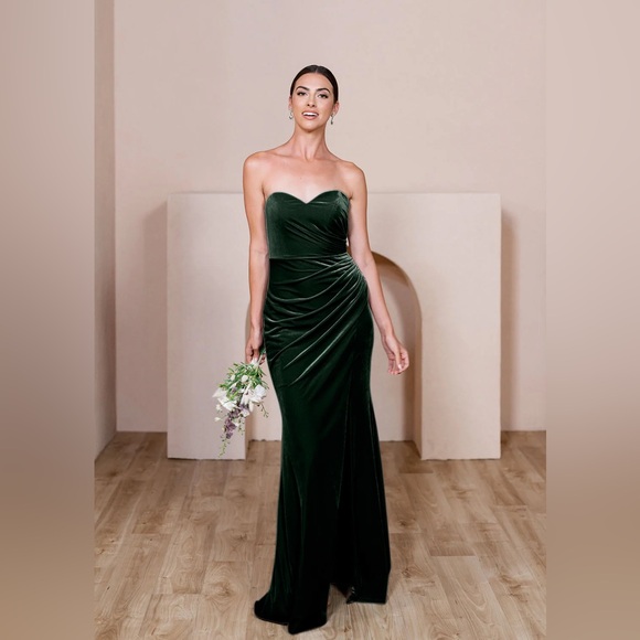 Revelry Ariel Convertible Velvet Dress Size 20 - Picture 1 of 4